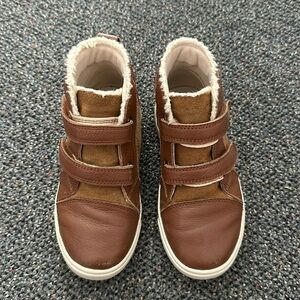 Ugg Rennon Toddler High Top Sneaker Size 11
